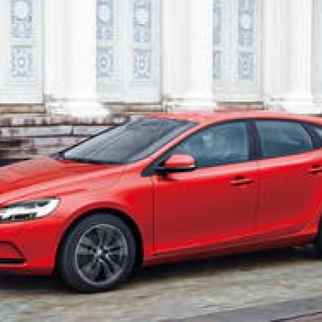 HDDナビなどを装備したV40の特別仕様車｜Volvo