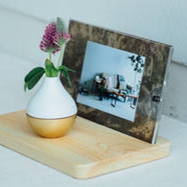 和室にも洋室にもさりげなく置ける「祈り」のかたち。新しい供養の考え方｜Sotto