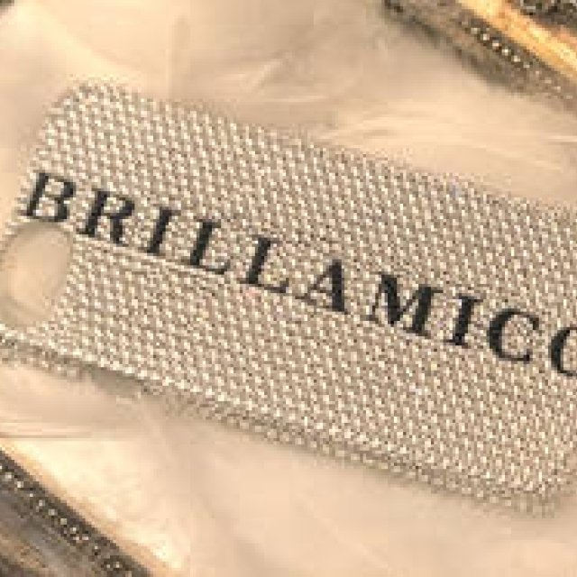 スワロフスキーで手持ちのアイテムをデコレーション「BRILLAMICO DECO」｜BRILLAMICO