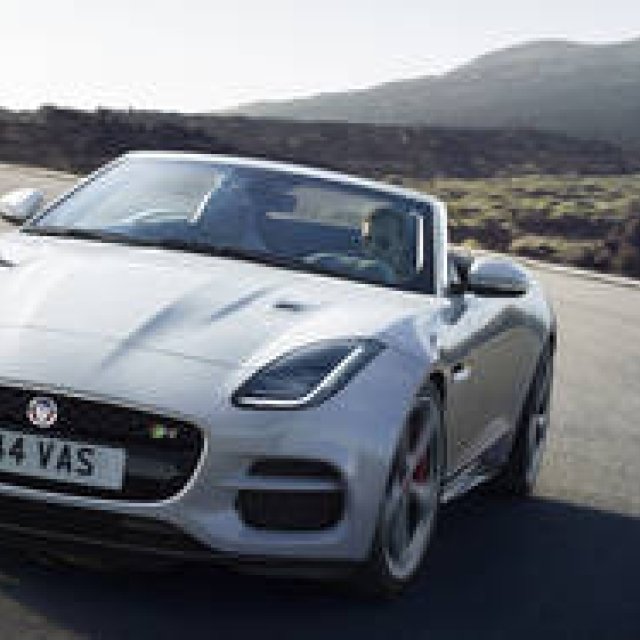 ジャガーFタイプ、2019年モデルにアップデート｜Jaguar