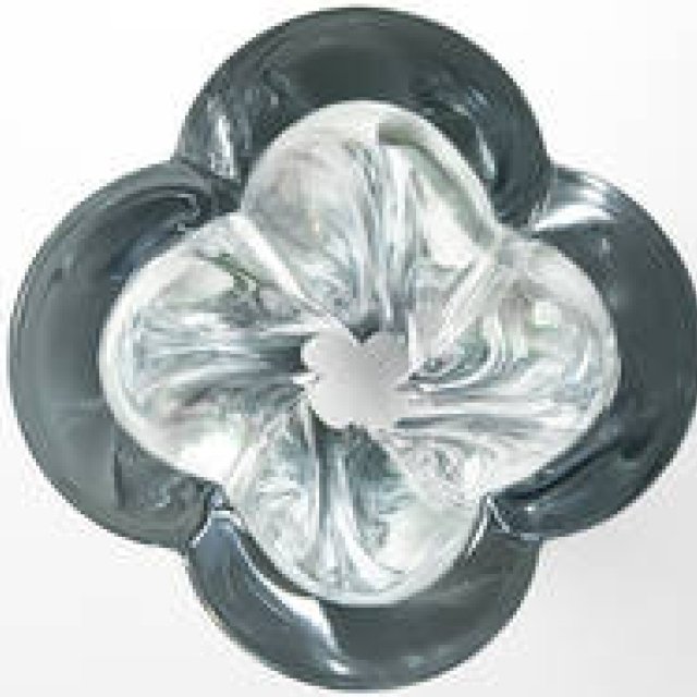 吉岡徳仁氏が、ルイ・ヴィトンより新作「Blossom Vase」を発表|LOUIS VUITTON