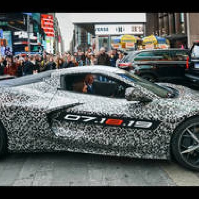 シボレー コルベット最終モデルをオークションに出品|Chevrolet