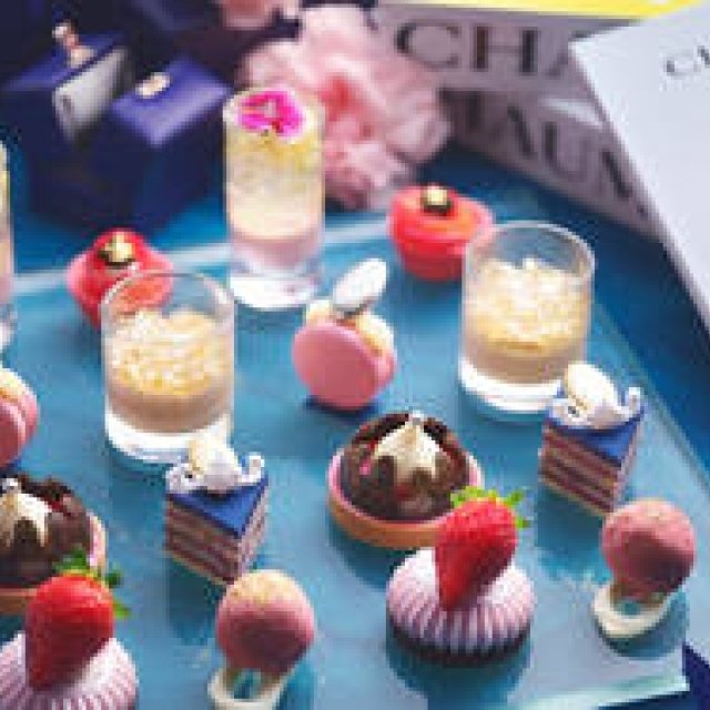 ハイジュエラー、ショーメとのコラボレーションによるアフタヌーンティー｜CONRAD TOKYO