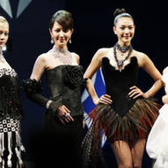  「ポナハロ」ダイヤモンド・ネックレス日本初公開！-photo