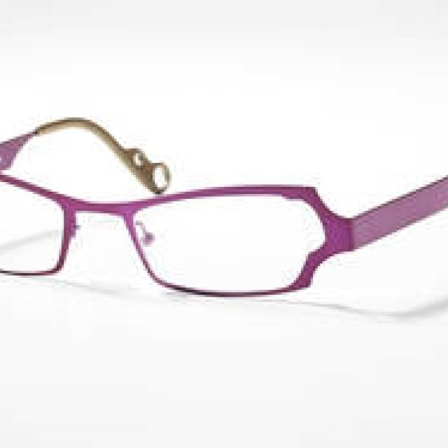  眼鏡デザイナー、アンヌ・バレンタインインタビュー-photo