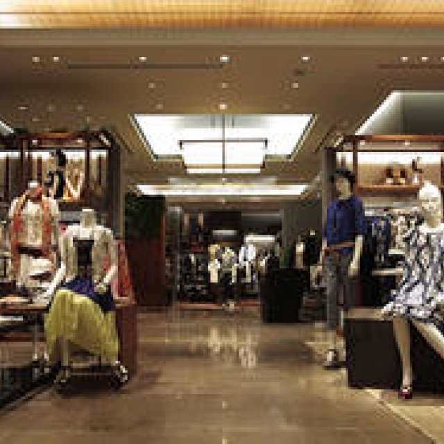  ユナイテッドアローズ 渋谷公園通り店オープン-photo