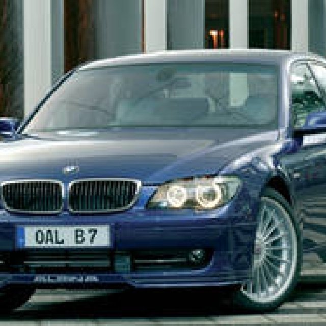  BMW ALPINA B7 Supercharge Limousine/Limousine Long｜V8エンジンで、V12以上の性能を