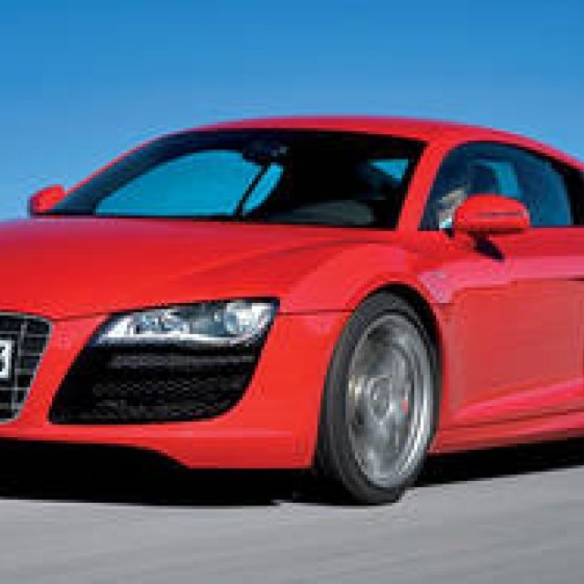  Audi R8 V10｜ランボの血を引くアウディ、欧州で4月にデビュー ギャラリー