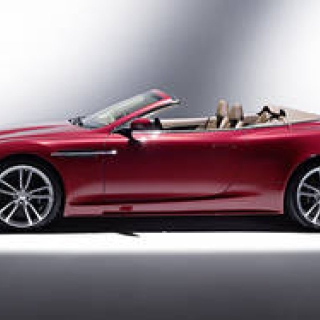  ASTON MARTIN DBS VOLANTE｜アストンのフラッグシップ、DBSにオープンが追加 photo