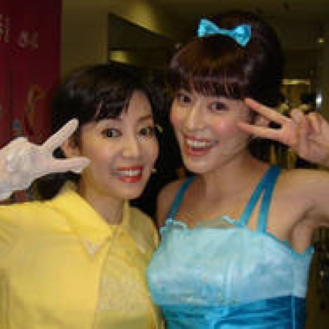  『ザ・ヒットパレード』楽屋でガールズ・トーク炸裂！ photo