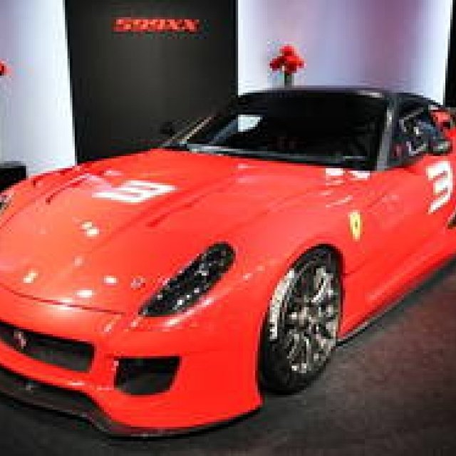  Ferrari｜「599」のレース専用モデル「599XX」を初披露 ギャラリー