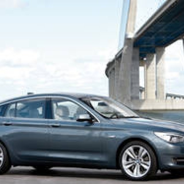 BMW 5 Series GT｜セダン＋SUV＋ステーションワゴンの魅力 ギャラリー
