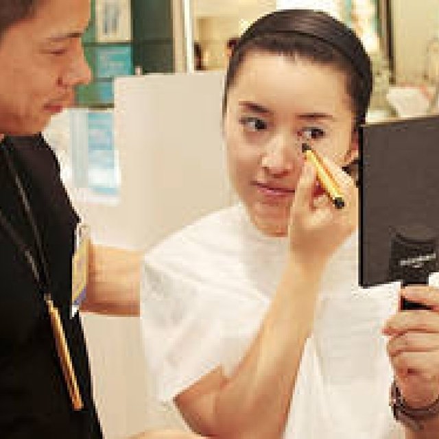  イヴ・サンローラン 「YSL シークレット ビューティー レッスン」 ギャラリー