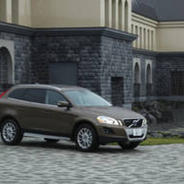  VOLVO XC60｜ボルボ　XC60（前編）　 | 200メートル先からでもボルボとわかる ギャラリー