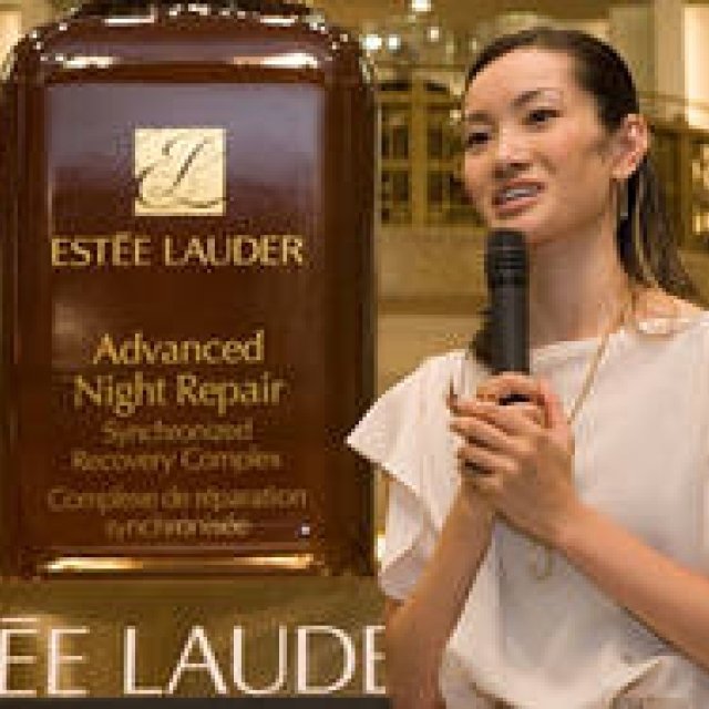  エスティ ローダー「アドバンス ナイト リぺア SR コンプレックス」発売記念イベント開催 ギャラリー