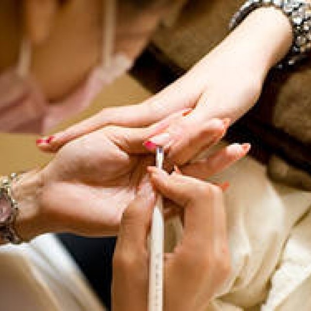  ラグジュアリーなネイルサロン「ジュマーナー」 ギャラリー