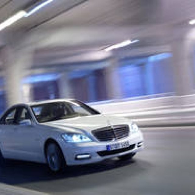  MERCEDES BENZ S HYBRID Long｜メルセデスのハイブリッドカー、いよいよ発売 ギャラリー