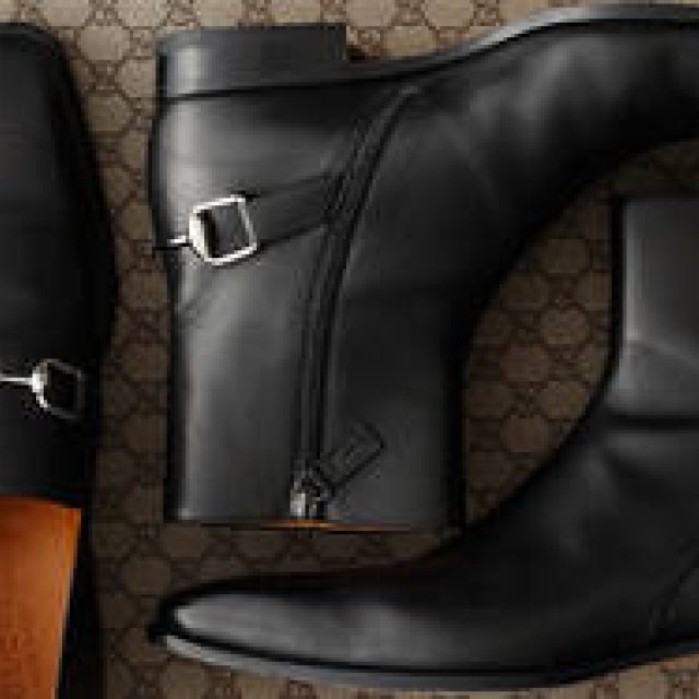  GUCCI｜優雅なビジネストリップへと導くグッチのラゲージ＆シューズ ギャラリー