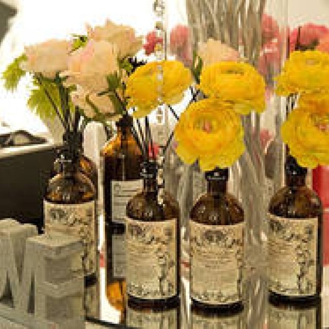  DEICA│生薬を配合した“フラワーアロマディフューザー”誕生 ギャラリー