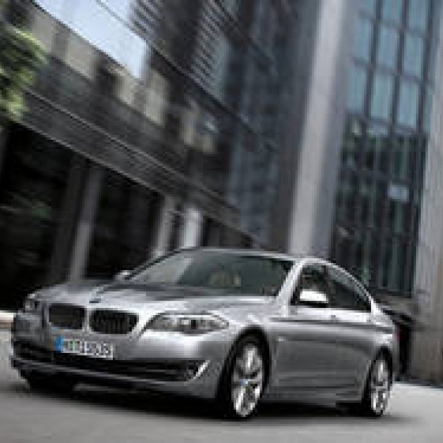  BMW 5 Series｜6世代目を迎えたBMWの屋台骨 ギャラリー