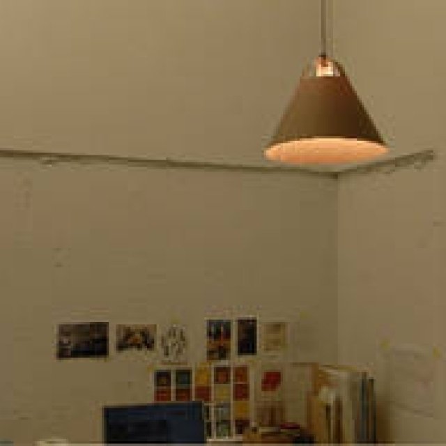  デザイン、機能、価格帯、三拍子揃った「rivet lamp」 ギャラリー