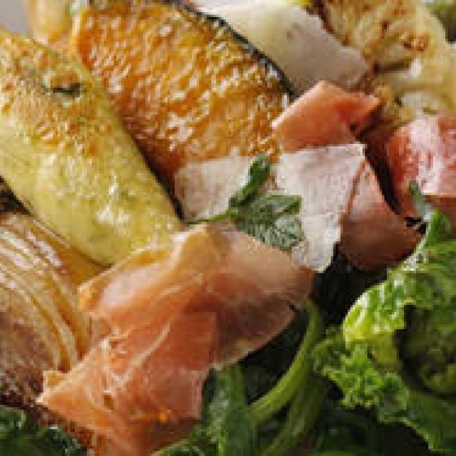  EAT｜丸ビル5階・ブラッスリー＆ワイン カフェ「Buzz（バズ）」オープン ギャラリー