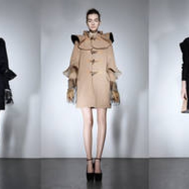  sacai｜サカイ｜2010-11年秋冬ウィメンズコレクション ギャラリー