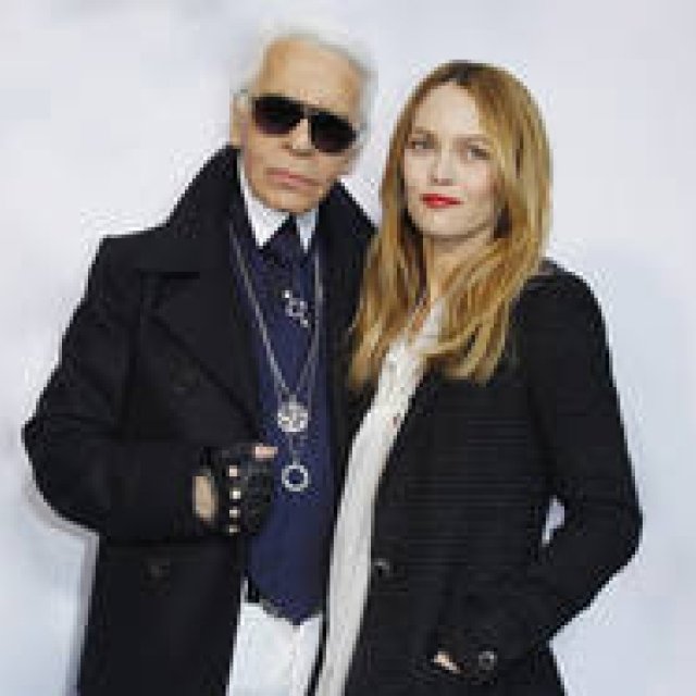  CHANEL｜カール・ラガーフェルド×ヴァネッサ・パラディ！ 新作バッグ「COCO COCOON（ココ コクーン）」 ギャラリー