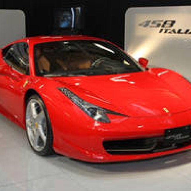  Ferrari 458 Italia｜刺激的な走りを実現する2シーターベルリネッタ ギャラリー