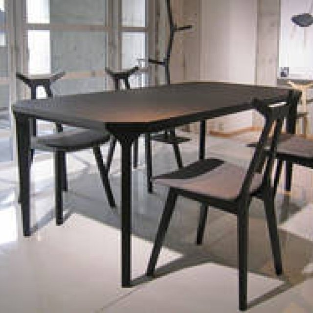  FREDERICIA FURNITURE｜安積 伸デザインの新作「NARA」シリーズ発表 ギャラリー