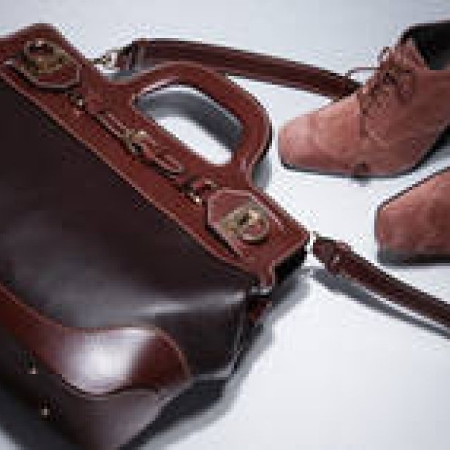  Salvatore Ferragamo｜レディシックにまとう、秋冬の最新靴バッグ ギャラリー