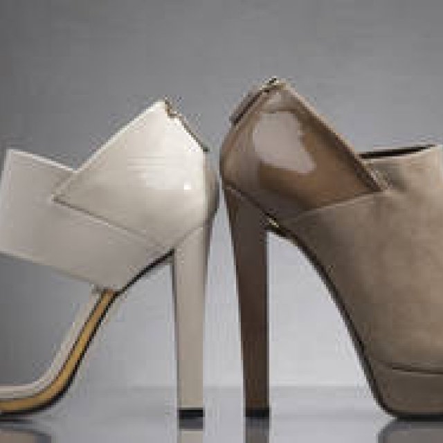  GUCCI｜モードな足もとを完成させる、コレクションラインのシューズ ギャラリー