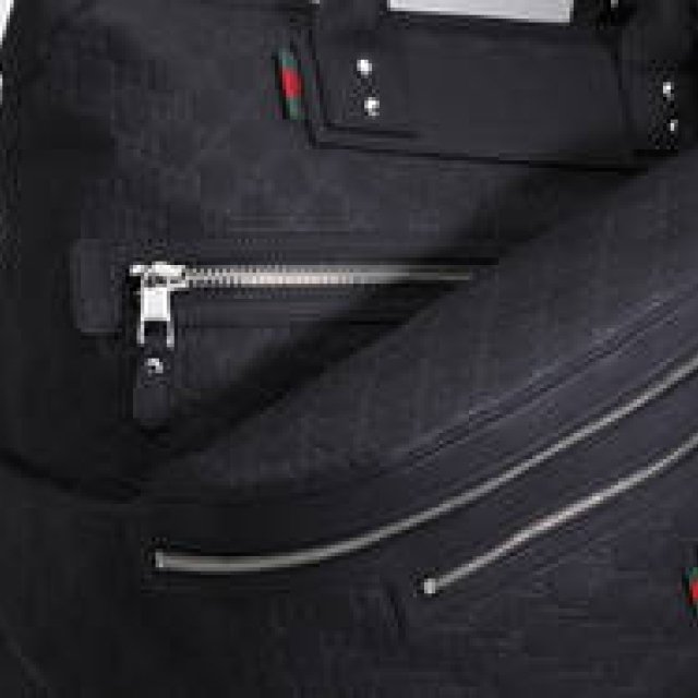  GUCCI｜モダンな表情を讃える、グッチッシマ ゴンマータ素材のバッグ ギャラリー