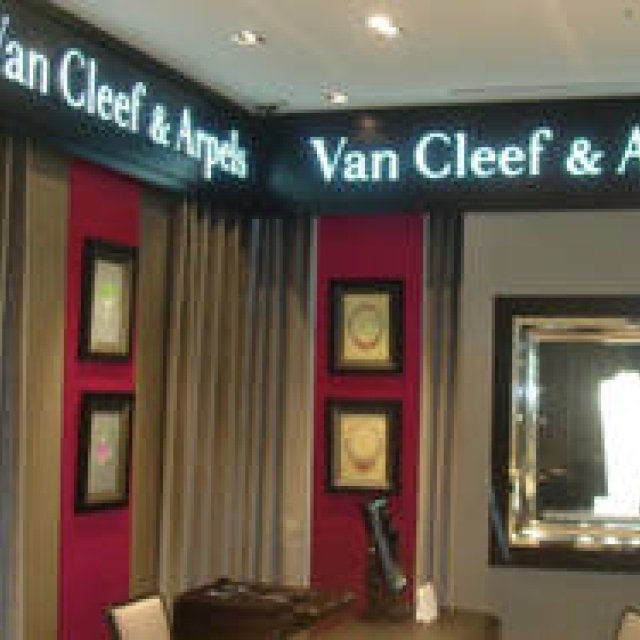  銀座三越｜MITSUKOSHI　銀座三越があらたに増床オープン！ ギャラリー