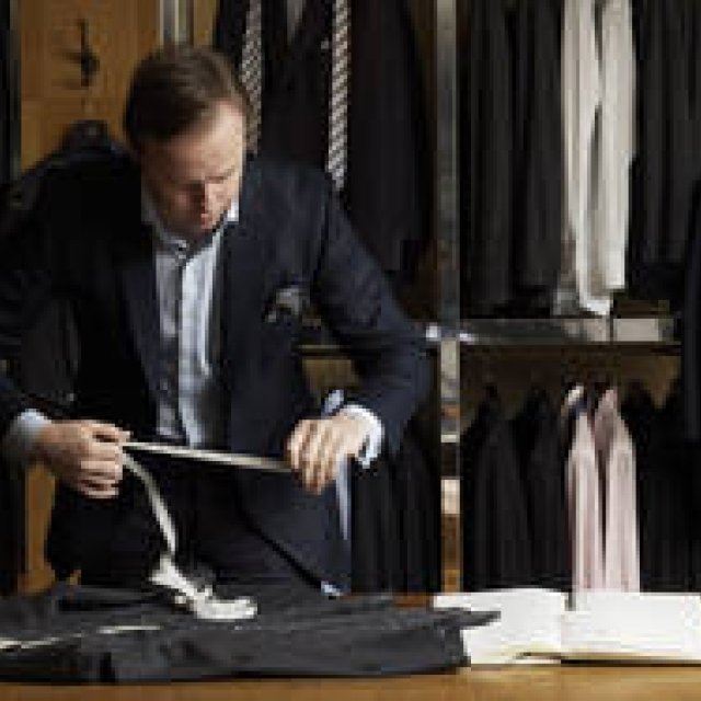  dunhill｜オーダーメイドの粋フィッターとレザーモデリスト職人の矜持 ギャラリー