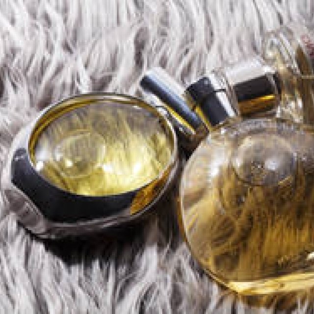  フレグランス特集｜2010年秋の新作カタログ　Women ギャラリー