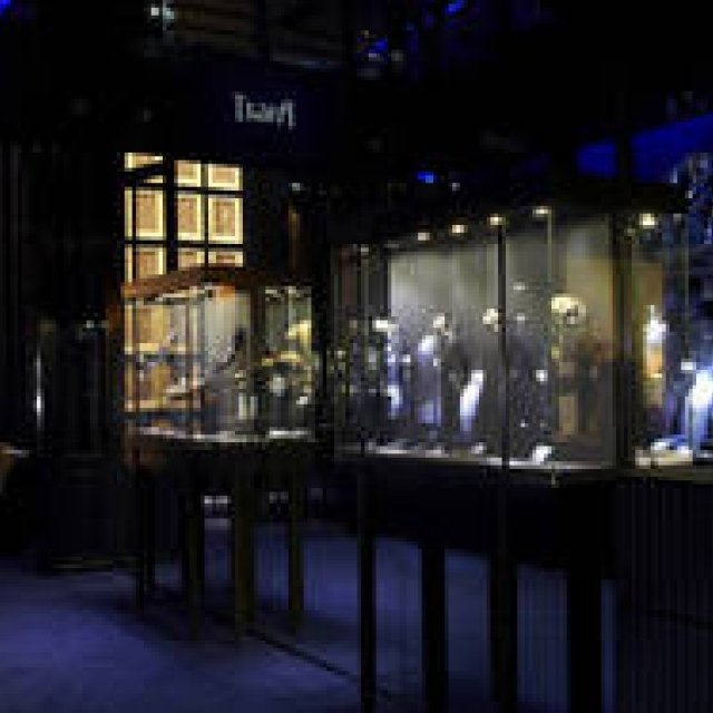  PIAGET｜ビエンナーレ