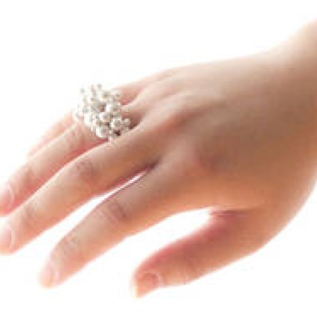  HK｜変幻自在の人造真珠「Gravity pearl」 ギャラリー