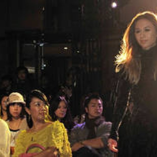  人気ファッションブロガー ルミ・ニーリー インタビュー ギャラリー