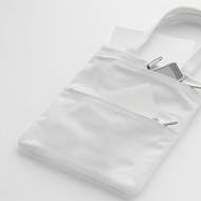  METAPHYS｜3つの部屋をもつ「トートバッグ」 ギャラリー