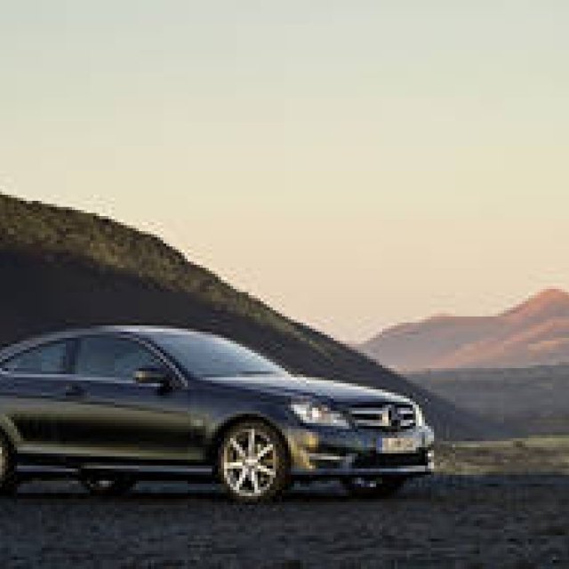  Mercedes-Benz C-Class Coupe｜メルセデス・ベンツCクラスクーペ 2012年モデル ギャラリー