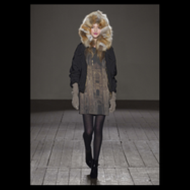  MOSCHINO CHEAP&CHIC｜2011年秋冬コレクション速報　