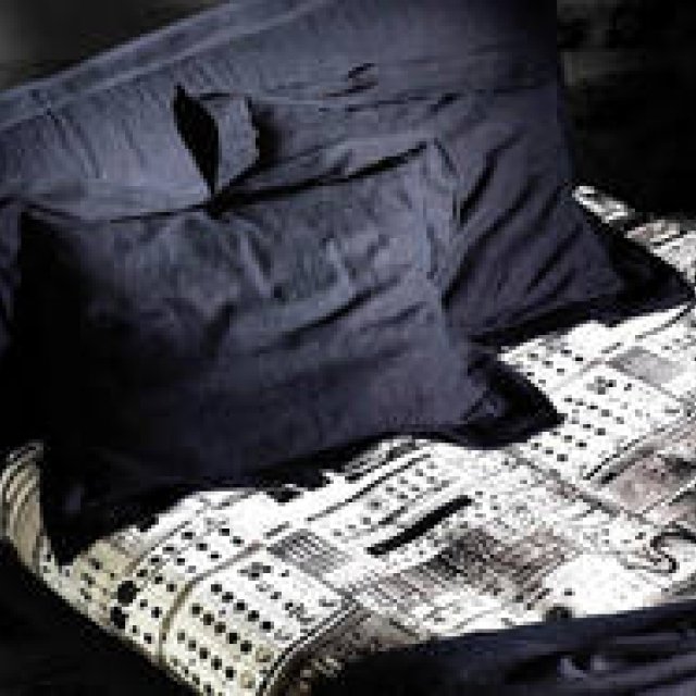  DIESEL｜ホームコレクションにふたつのベッドが登場 ギャラリー