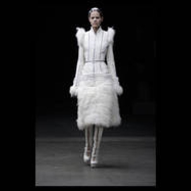  ALEXANDER McQUEEN｜2011年秋冬コレクション速報