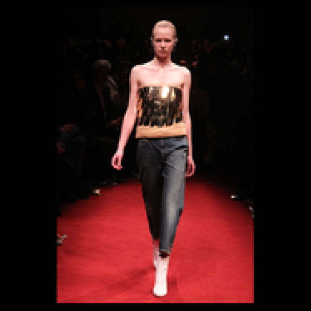  UNDER COVER｜2011年秋冬コレクション速報