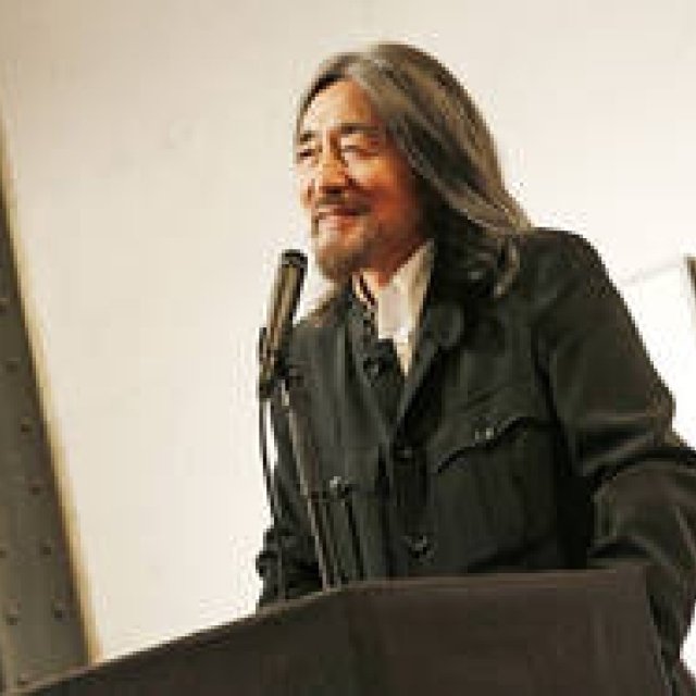  YOHJI YAMAMOTO｜山本耀司氏、仏国芸術文化勲章コマンドゥール叙勲決定 ギャラリー