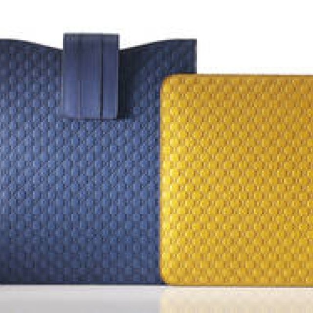  GUCCI｜デジタルライフをモードに！ 最新iPadケース＆iPhoneケース ギャラリー
