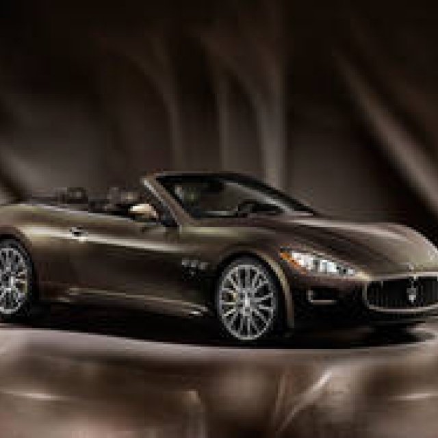  MASERATI GranCabrio FENDI　フェンディとのコラボレーションカー ギャラリー