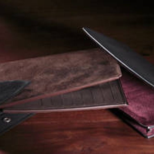  JOHN LOBB│新革小物シリーズ「TWIN STITCH」登場 ギャラリー