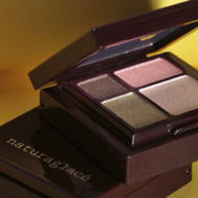  naturaglace｜魅惑的な目もとをつくるノーブルなピンクゴールドパレット ギャラリー